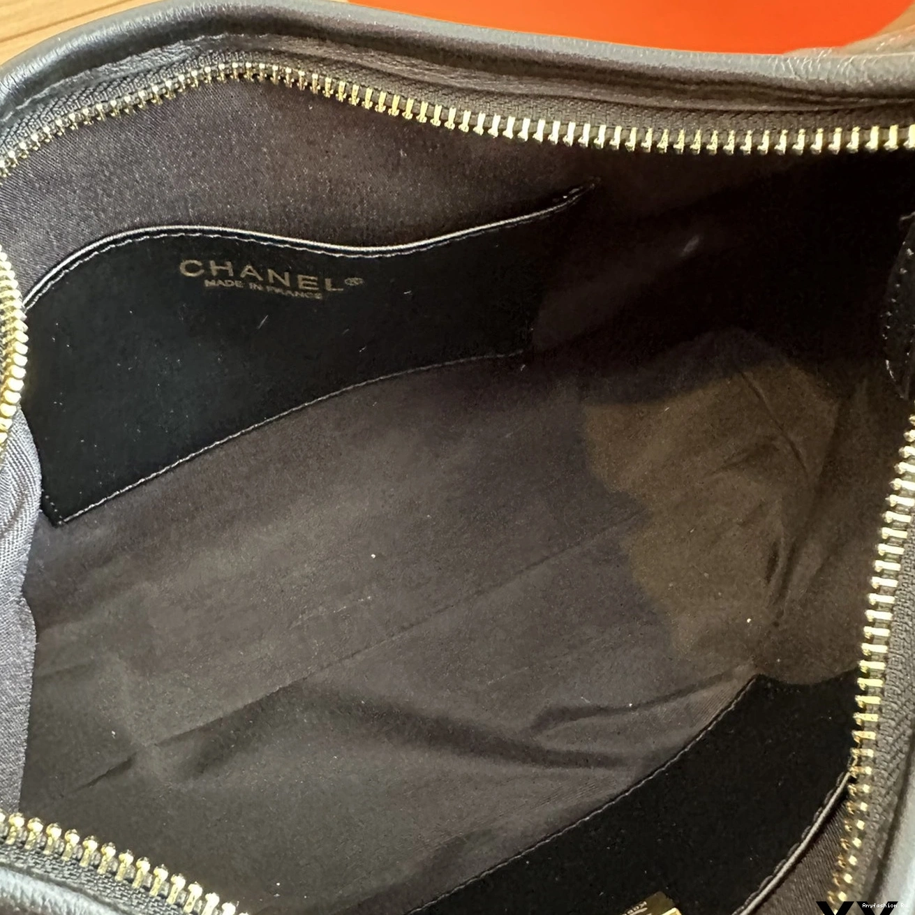 Women 395 Chanel Sleek Handbags For 1210